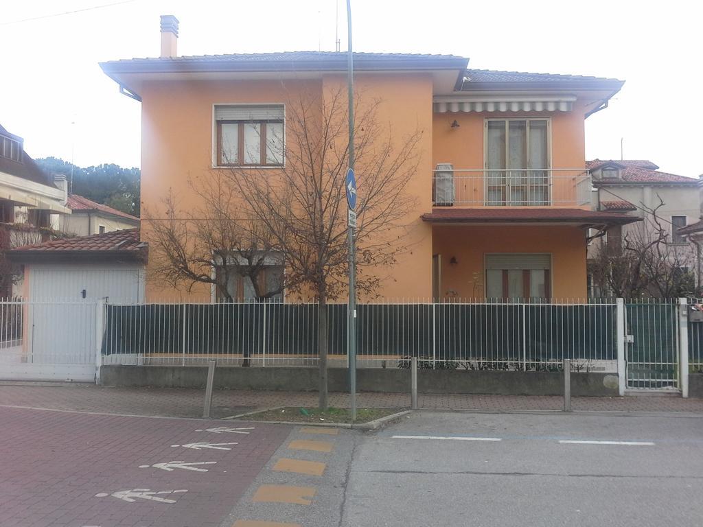 Villa Al Sole Mestre Exterior foto