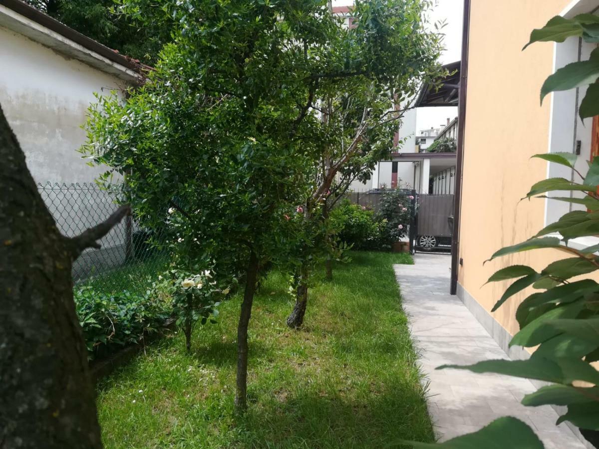 Villa Al Sole Mestre Exterior foto