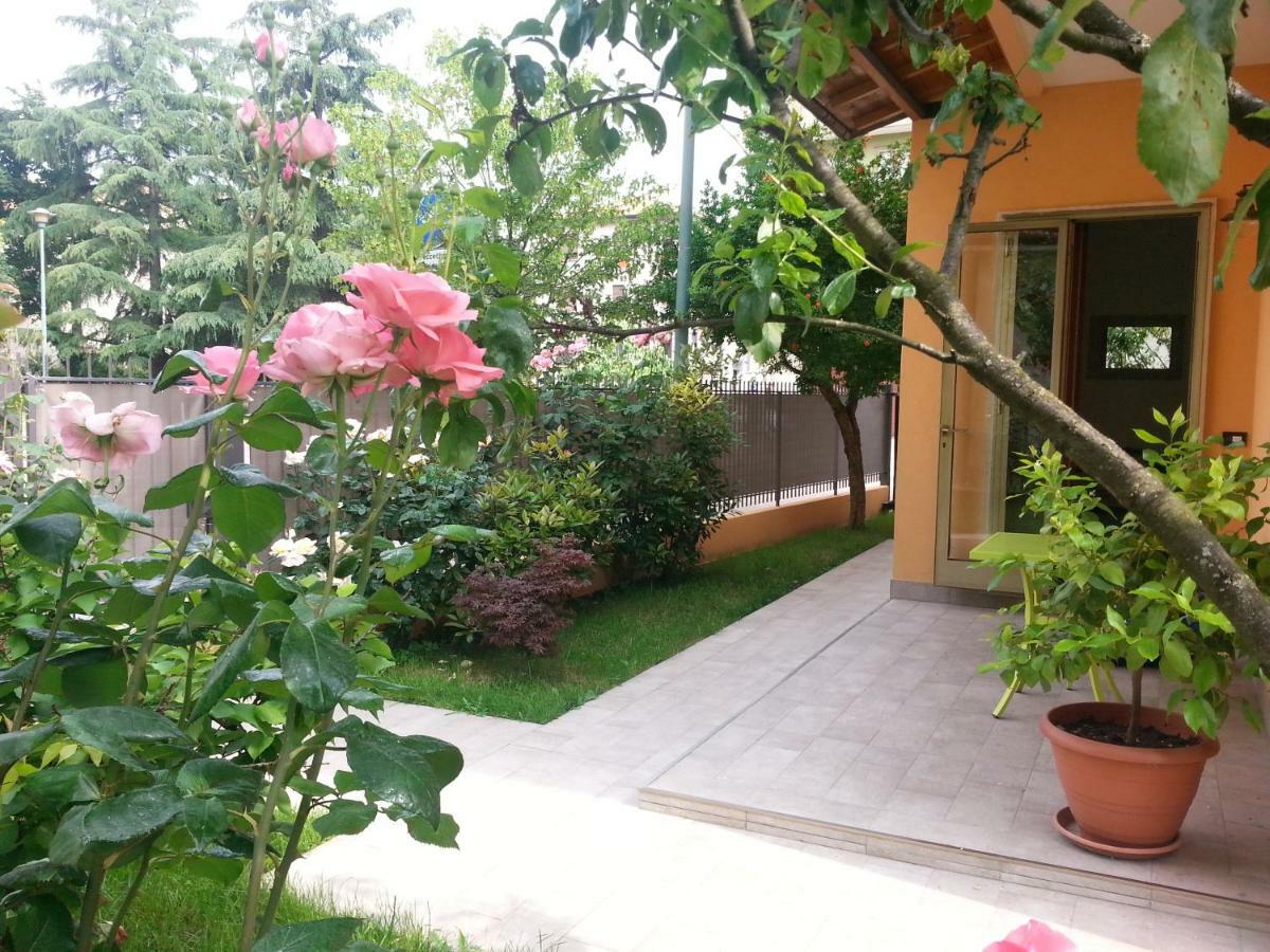Villa Al Sole Mestre Exterior foto